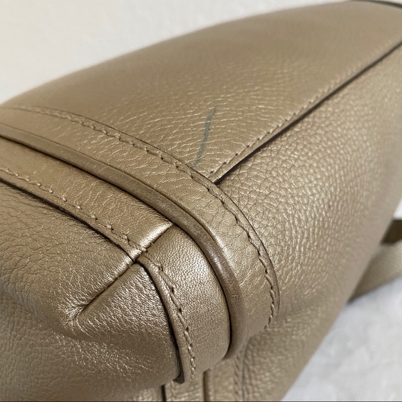 Gucci Metallic Leather Bella Medium Shoulder Bag - Picture 12 of 15